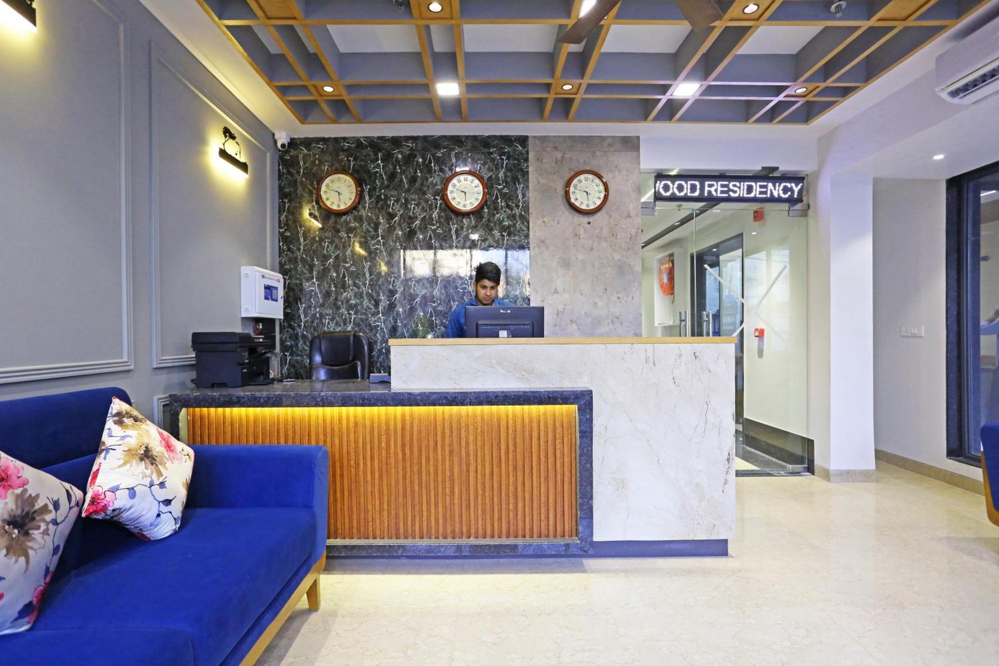 Apple Residency - Free Airport Transffer New Delhi