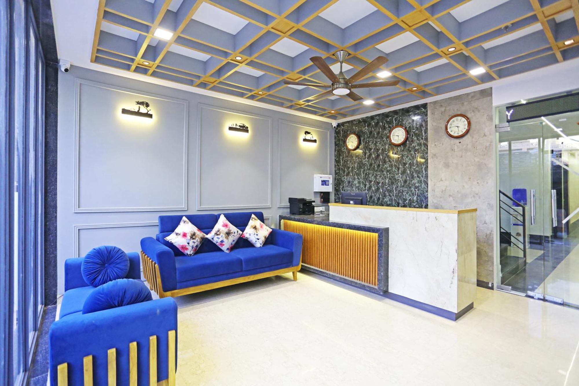 Apple Residency - Free Airport Transffer 3*