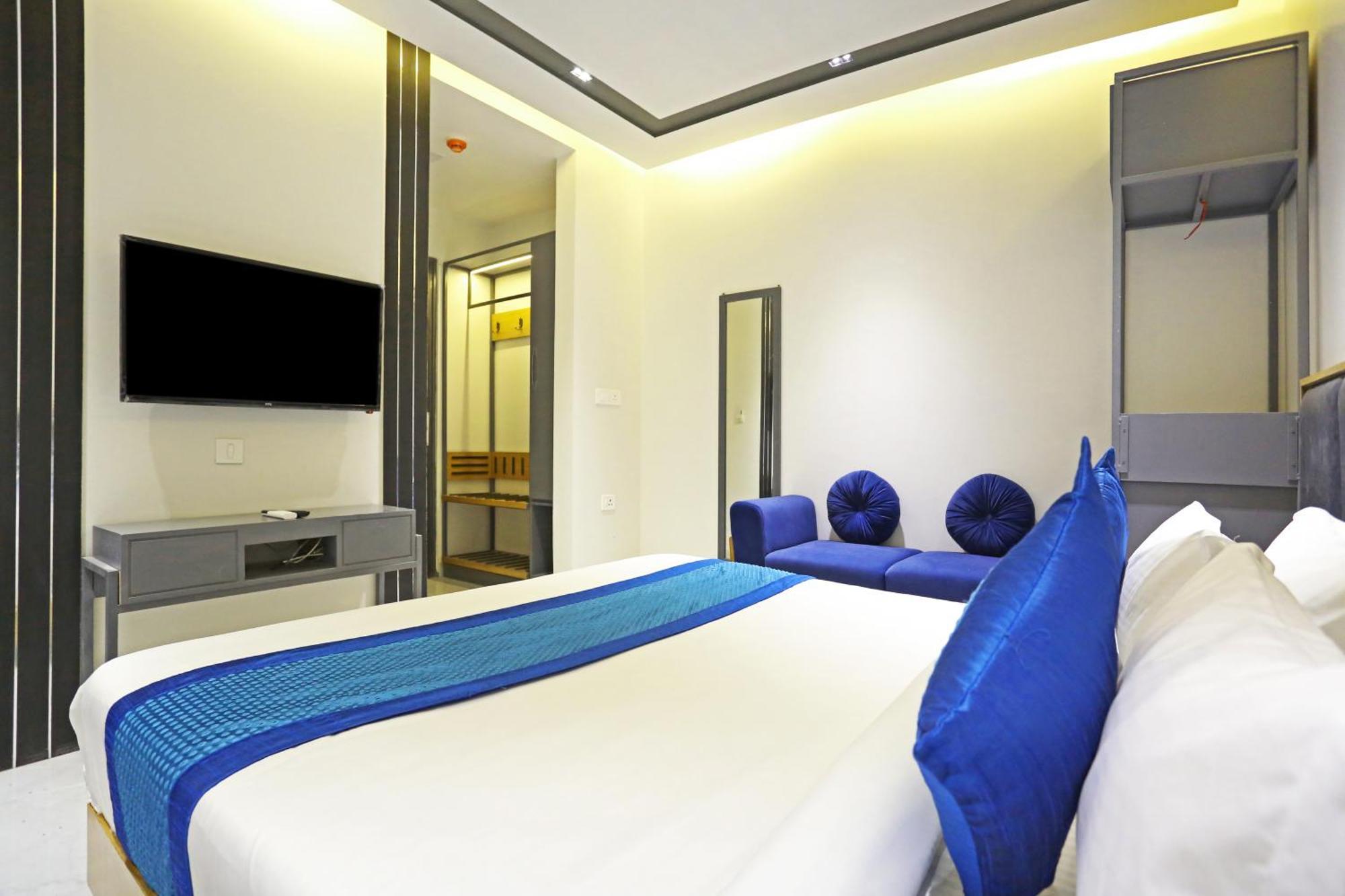 Apple Residency - Free Airport Transffer 3*